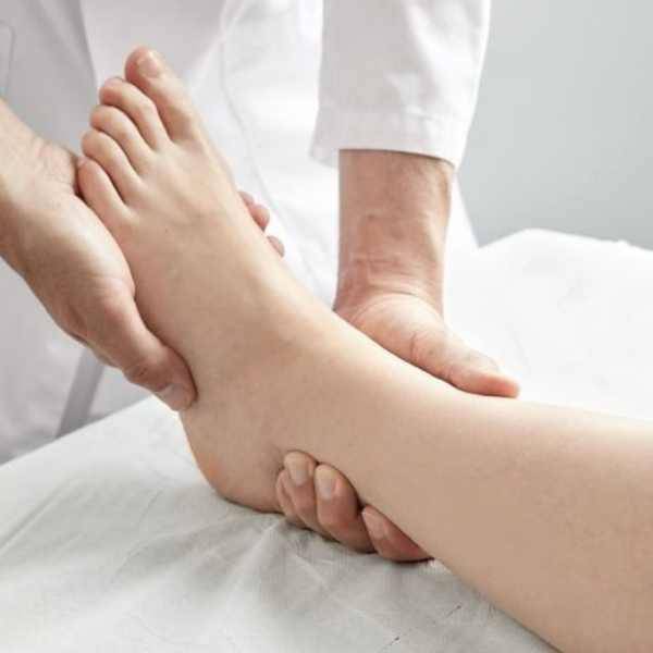 Chirurgie orthopédique assistée par l'intelligence artificielle Ajaccio Corse